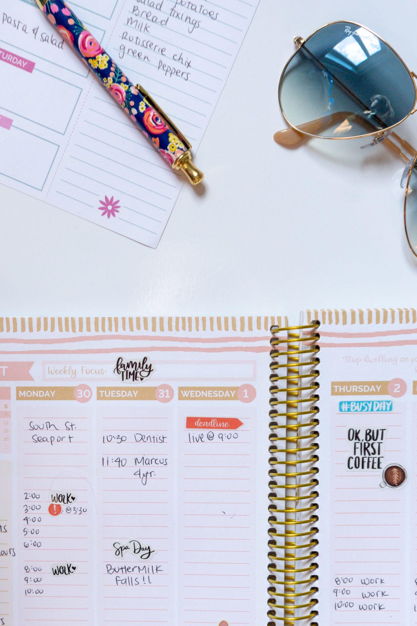 How to Plan Your Week To Maximize Productivity and Minimize Stress