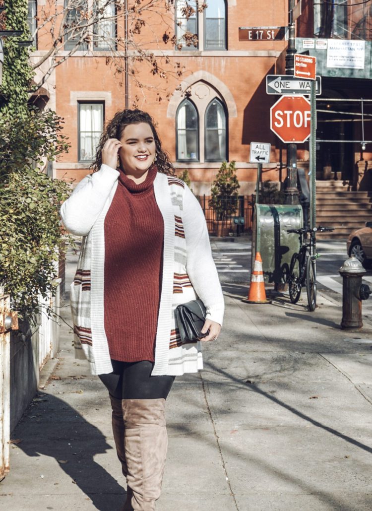 20 PLUS SIZE TOPS TO WEAR WITH LEGGINGS