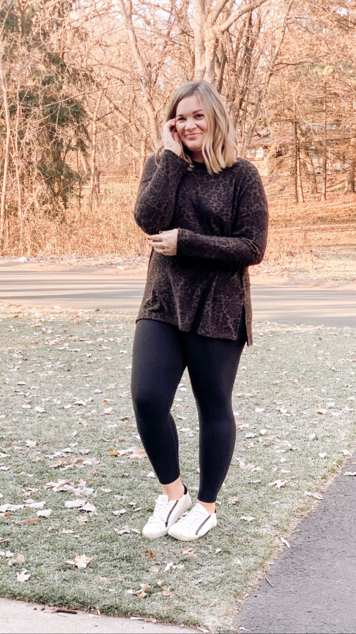 How to Wear Plus Size Leggings (Without Looking Ridiculous)  Plus size  legging outfits, Outfits with leggings, How to wear leggings